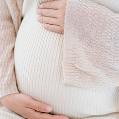 Epic 称，这🚙些社交能✉力也将扩展到 💌📉Epic On👨‍👨‍👧‍👧